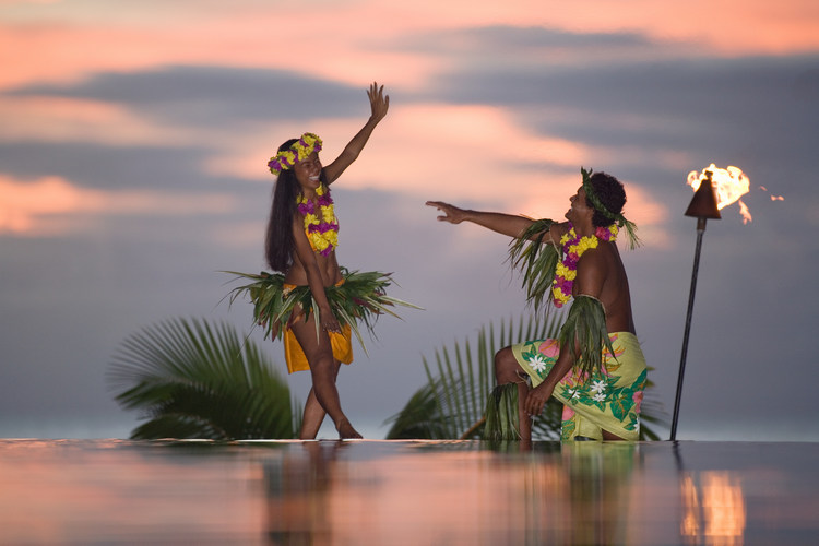danse de tahitiens 