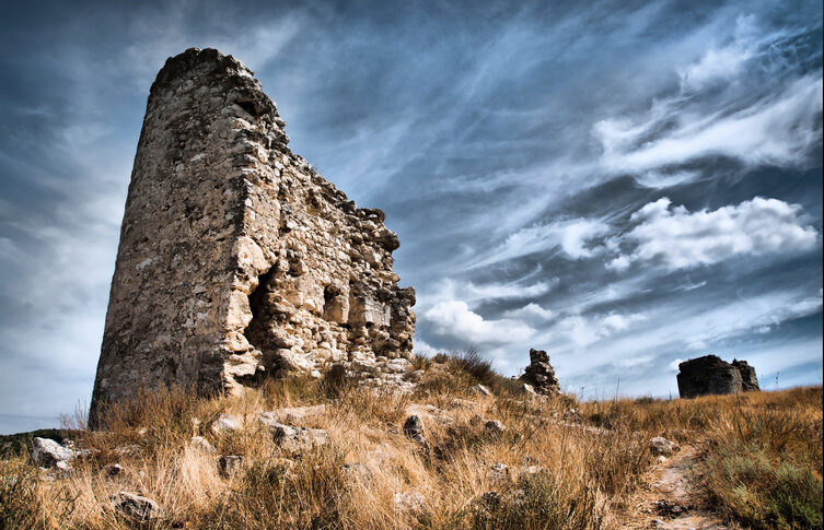 Est-il intéressant d&rsquo;aller voir les ruines de Châteauneuf Villevieille ?